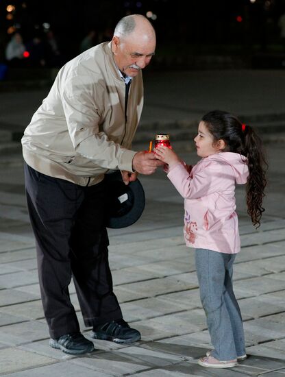 Moldova Religion Orthodox Easter Holy Fire