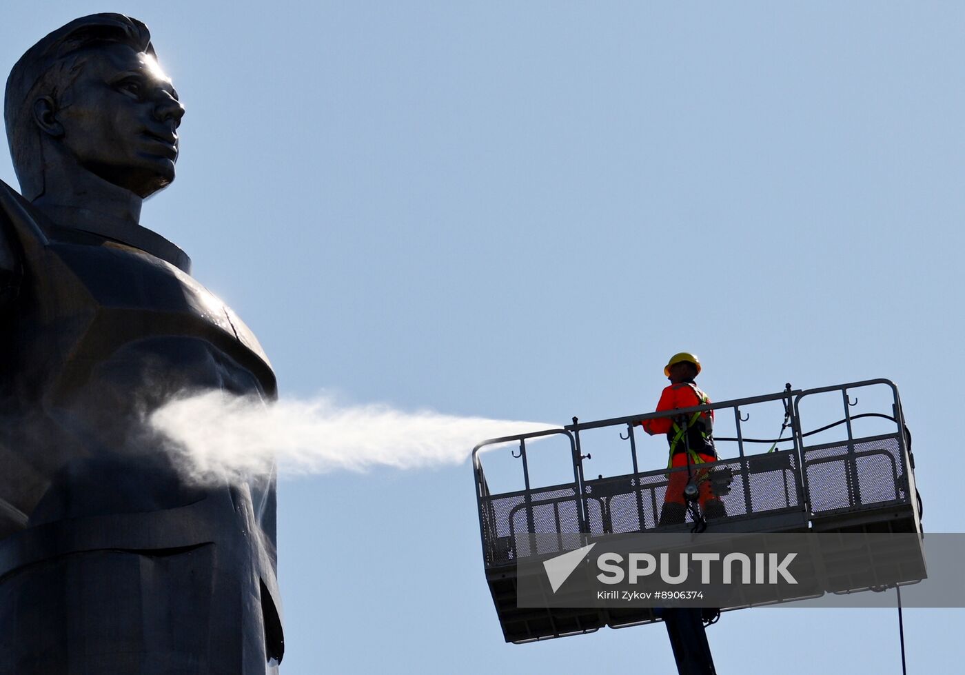 Russia Spring Season Clean Up Campaign