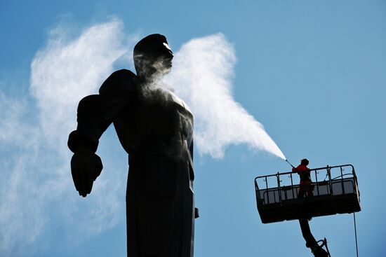 Russia Spring Season Clean Up Campaign