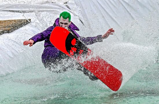 Russia Ski Season Ending Event