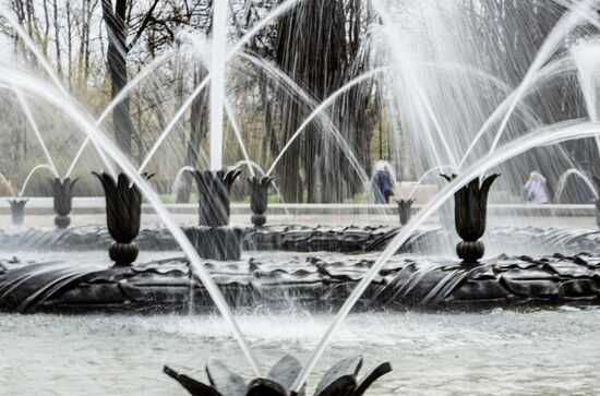 Russia Fountain Season