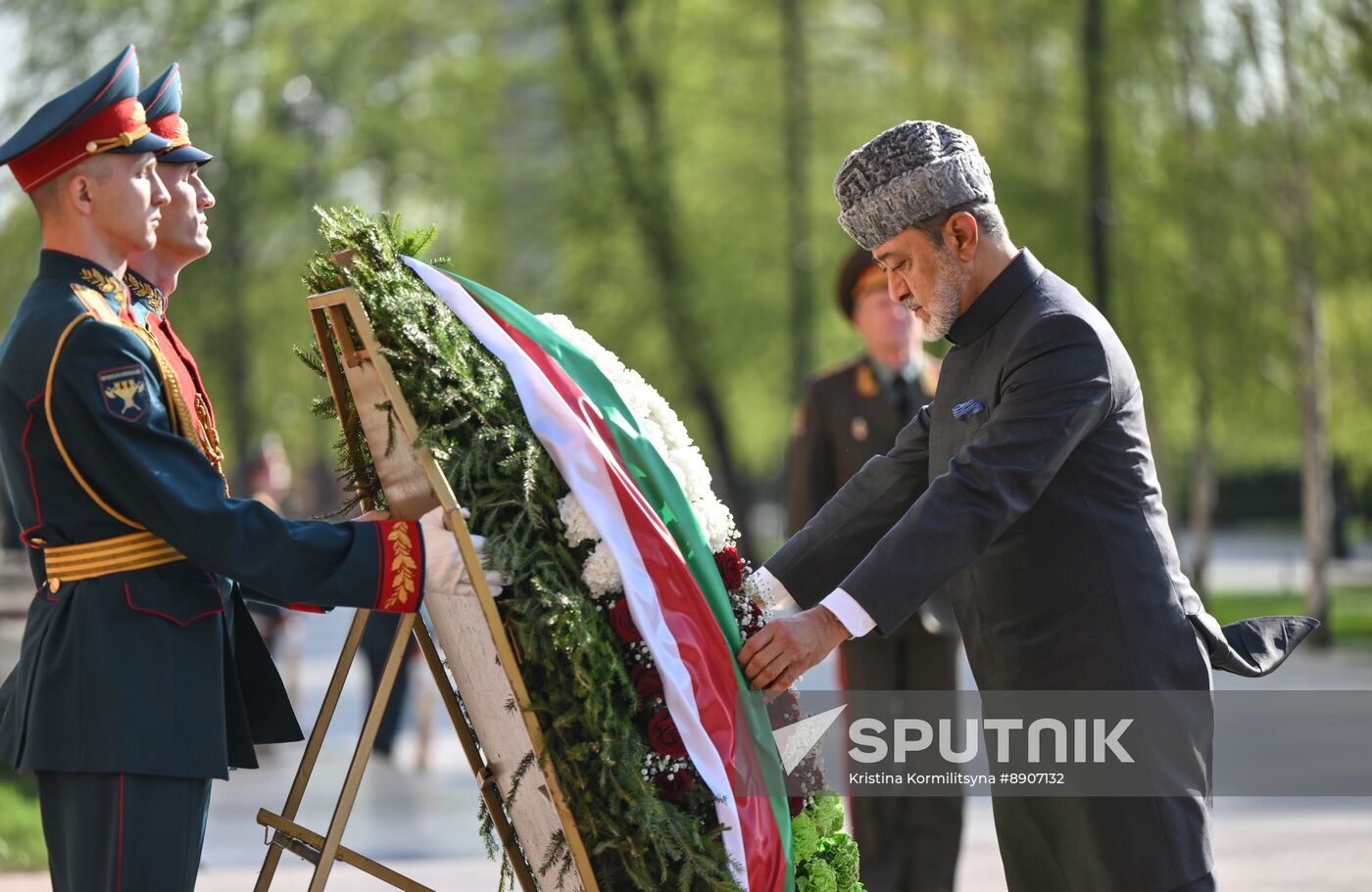 Russia Oman Wreath Laying