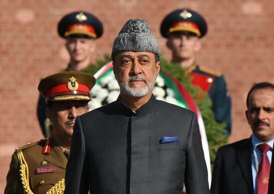 Russia Oman Wreath Laying