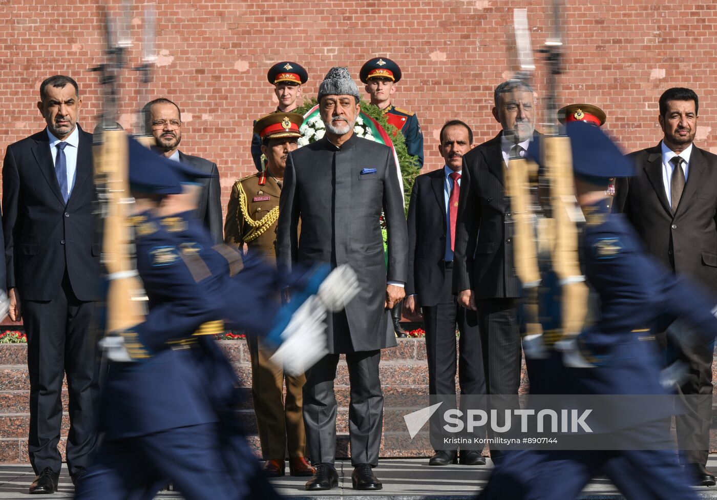Russia Oman Wreath Laying