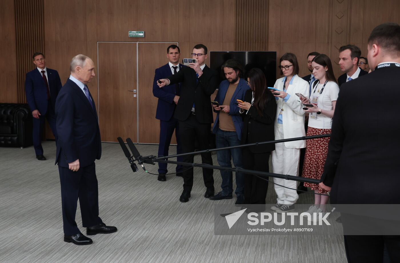 Russia Putin Mass Media