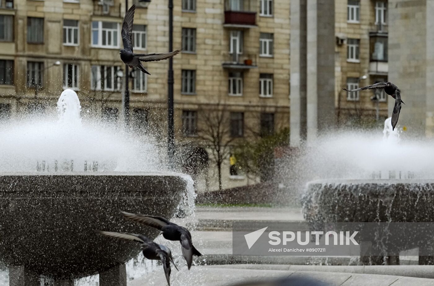 Russia Fountain Season