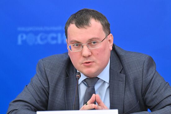 Russia Putin Municipal Forum