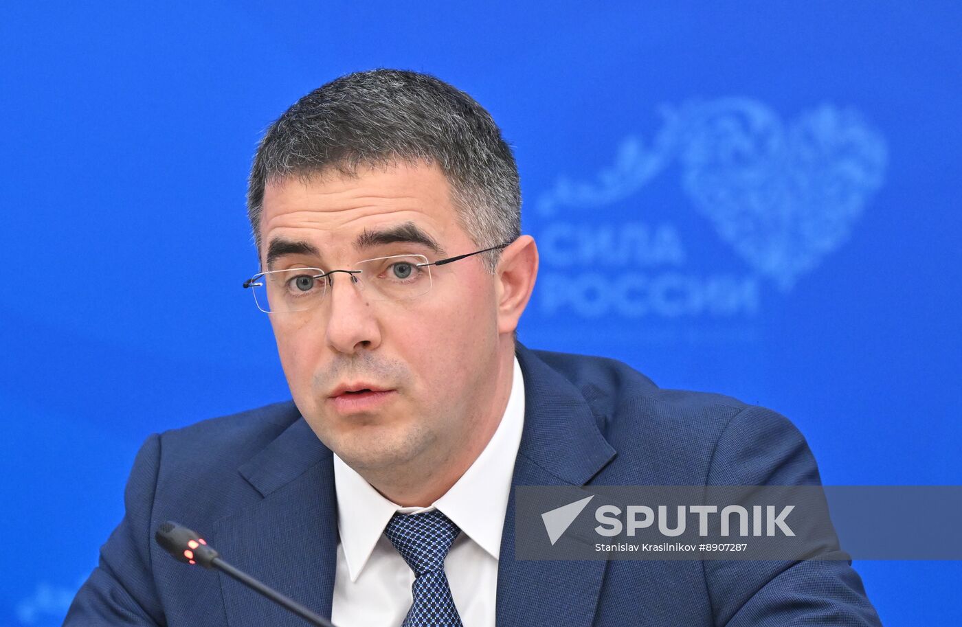 Russia Putin Municipal Forum