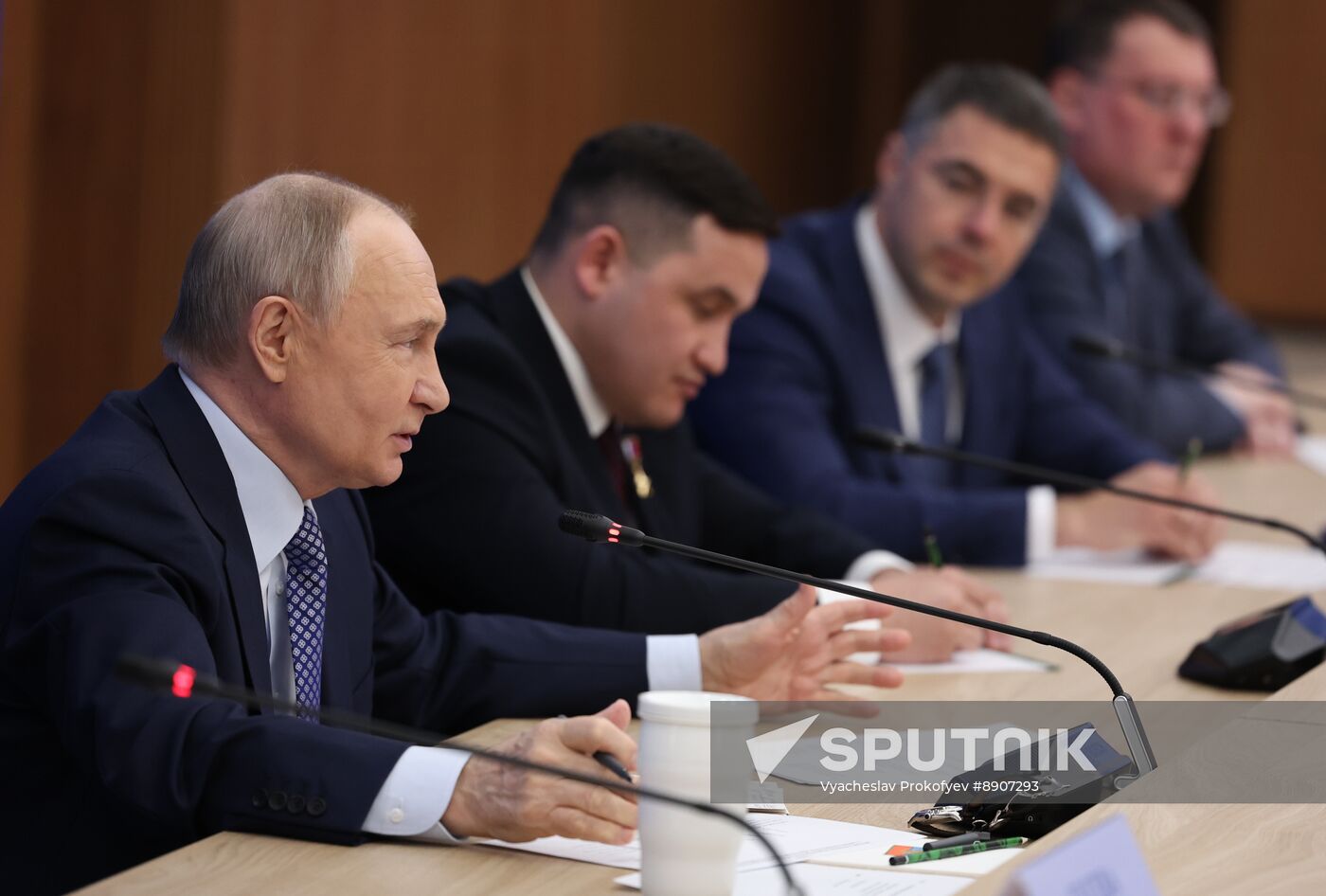 Russia Putin Municipal Forum