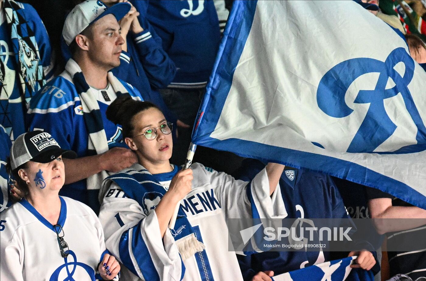 Russia Ice Hockey Kontinental League Ak Bars - Dynamo