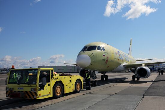 Russia New SSJ Passenger Jet Tests