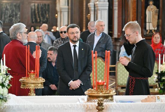 Russia Sculptor Tsereteli Death