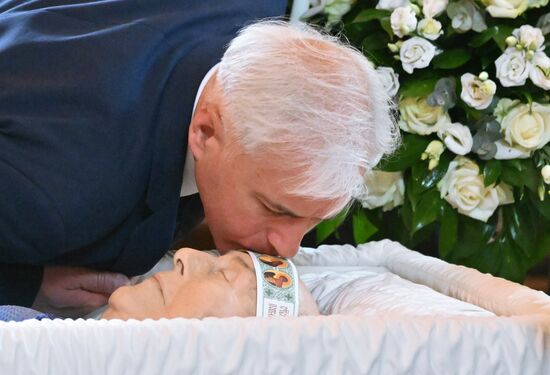 Russia Sculptor Tsereteli Death