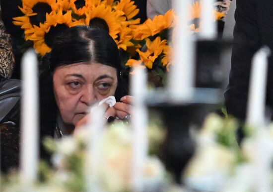 Russia Sculptor Tsereteli Death
