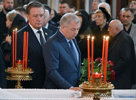 Russia Sculptor Tsereteli Death