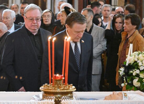 Russia Sculptor Tsereteli Death