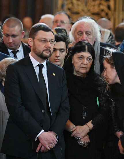 Russia Sculptor Tsereteli Death