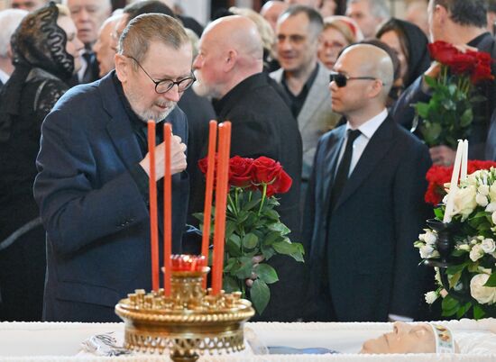 Russia Sculptor Tsereteli Death