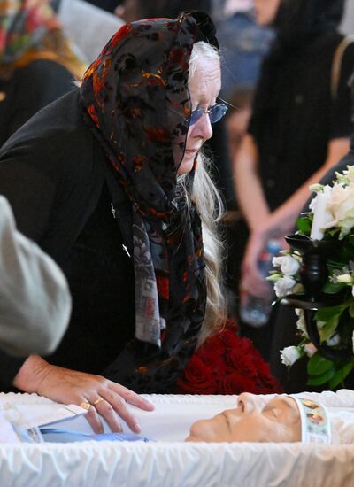 Russia Sculptor Tsereteli Death