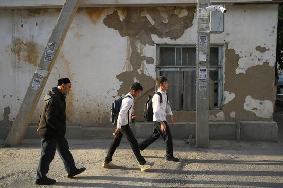 Uzbekistan Samarkand Daily Life