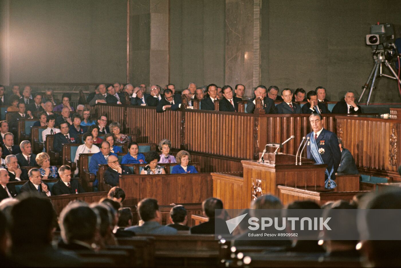 Leonid Brezhnev visits Polant on 30th anniversary of Polish People's Republic