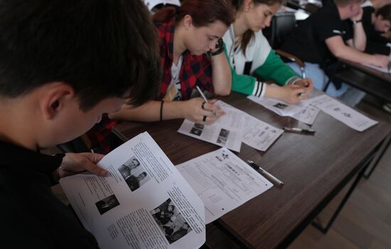 Russia Moldova Victory Dictation Campaign
