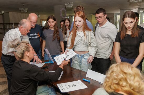 Russia Moldova Victory Dictation Campaign
