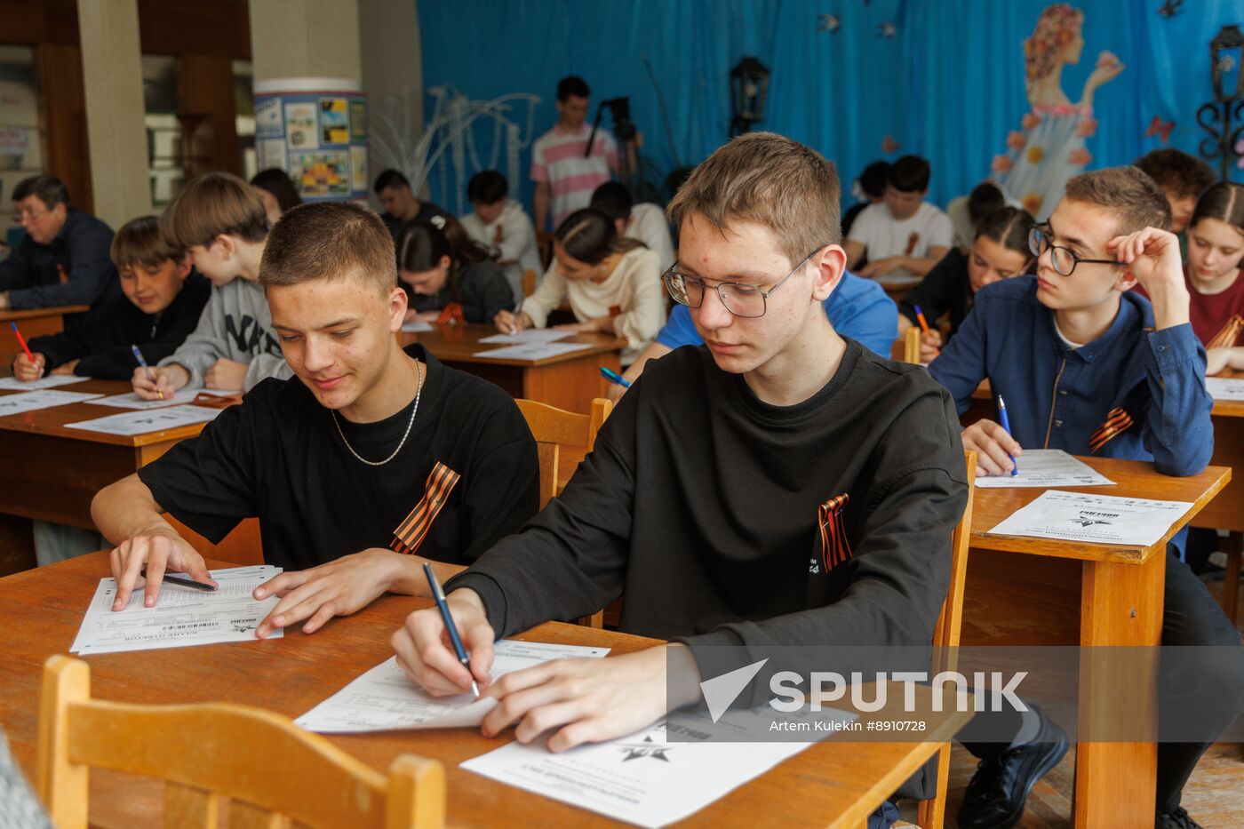Russia Moldova Victory Dictation Campaign