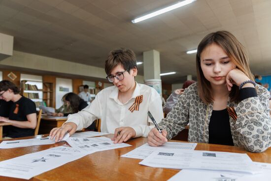 Russia Moldova Victory Dictation Campaign