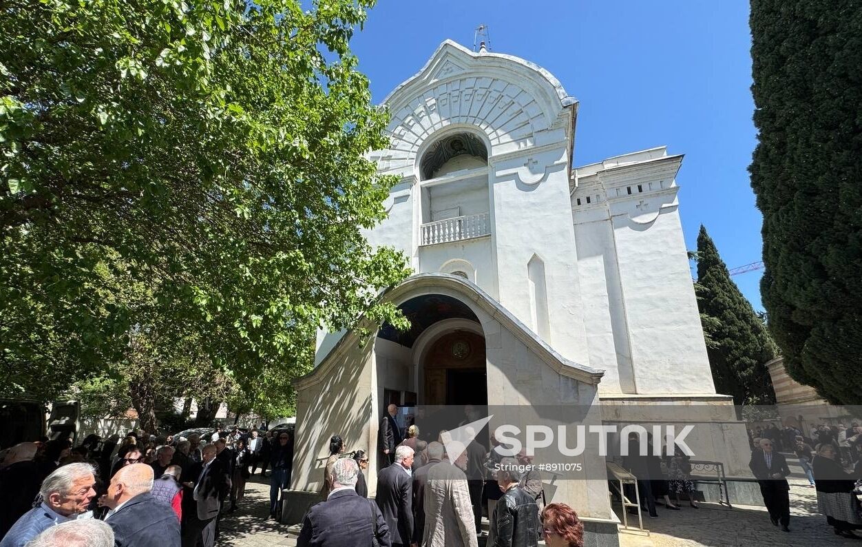 Georgia Sculptor Tsereteli Death