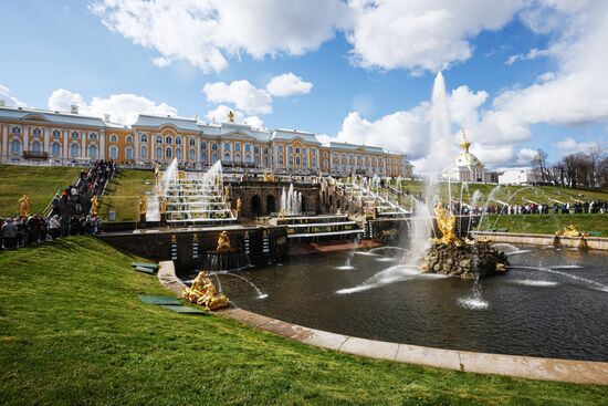 Russia Fountain Season