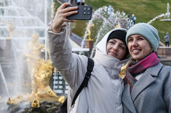 Russia Fountain Season