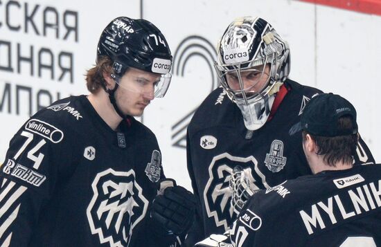 Russia Ice Hockey Kontinental League Traktor - Dynamo