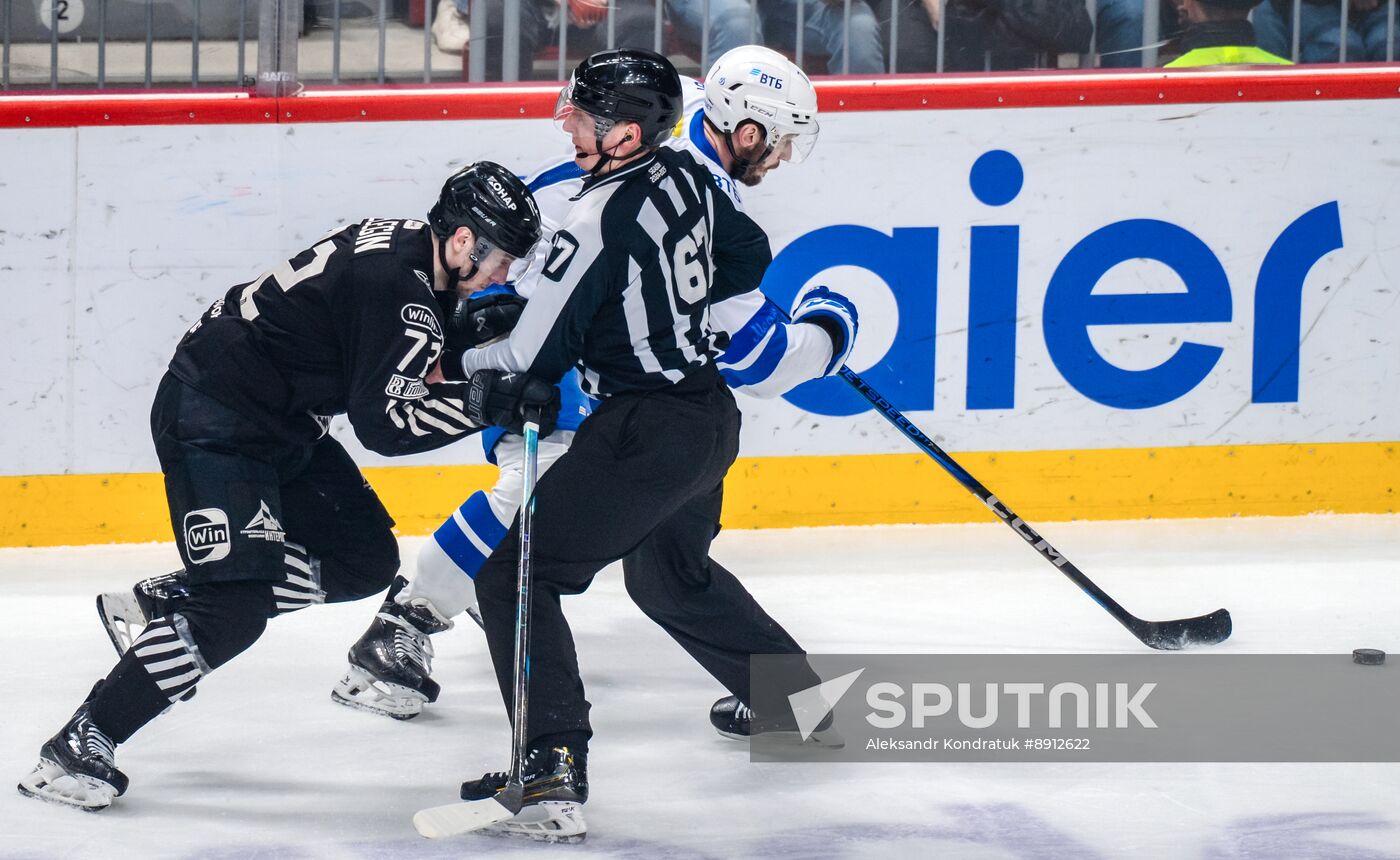 Russia Ice Hockey Kontinental League Traktor - Dynamo