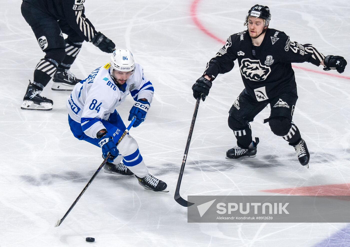 Russia Ice Hockey Kontinental League Traktor - Dynamo