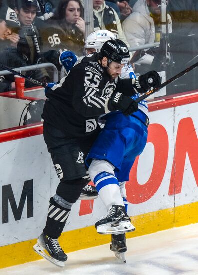 Russia Ice Hockey Kontinental League Traktor - Dynamo