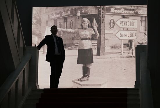 Ceremony to open exhibition, Never Forgotten: Celebrating 80th Anniversary of Great Victory