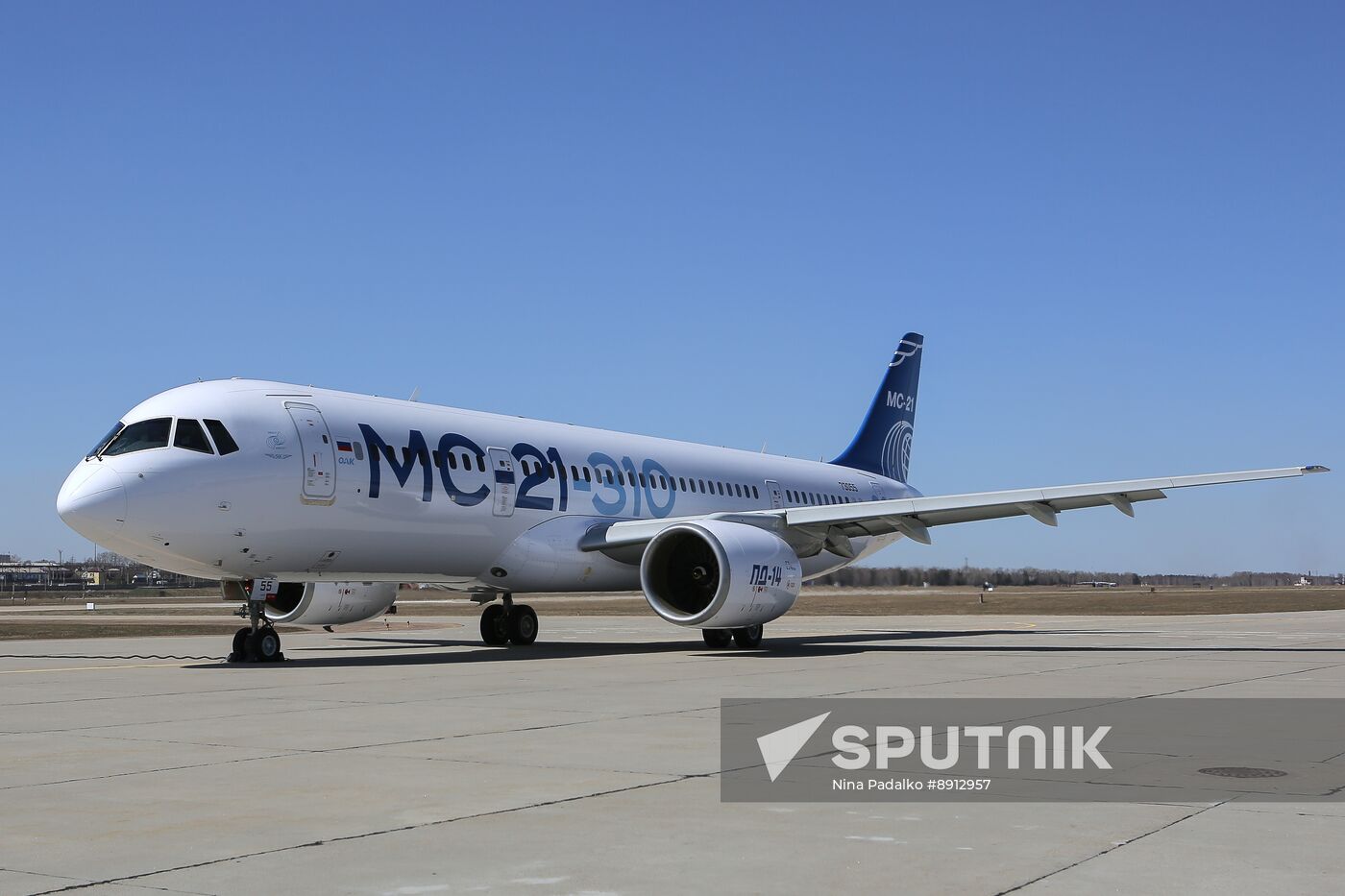 Russia New MC-21 Passenger Jet Tests