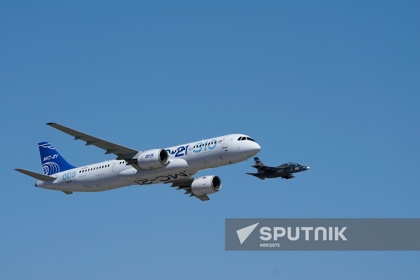 Russia New MC-21 Passenger Jet Tests