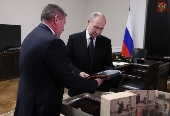 Russia Putin Volgograd Region Governor