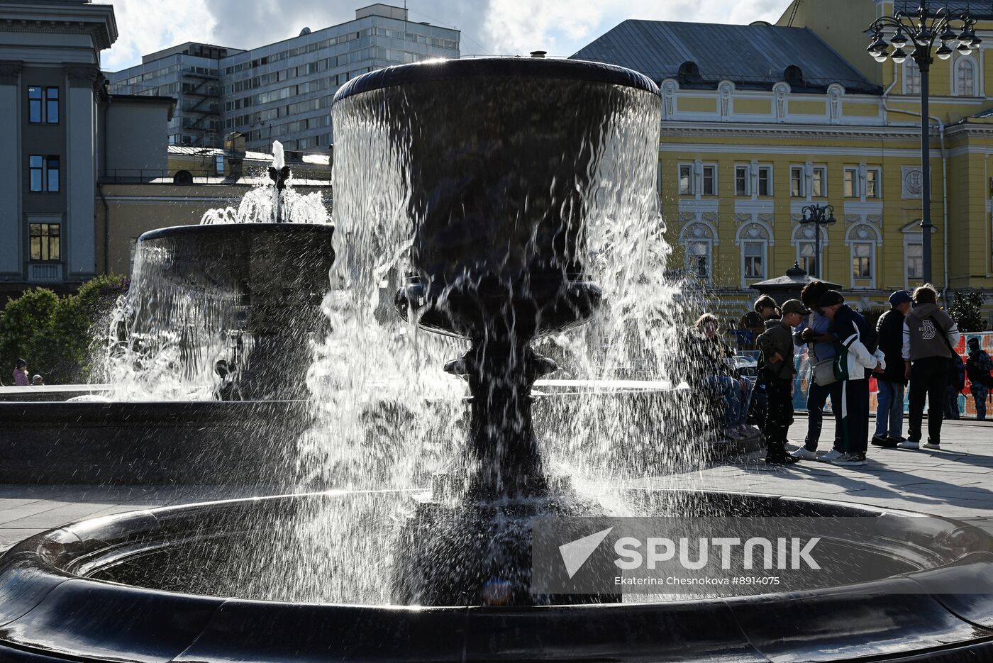 Russia Fountain Season