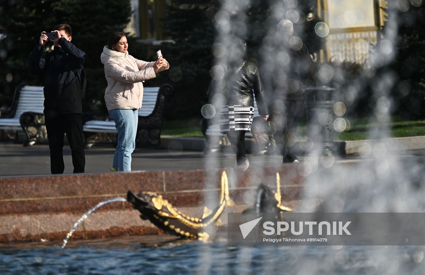 Russia Fountain Season