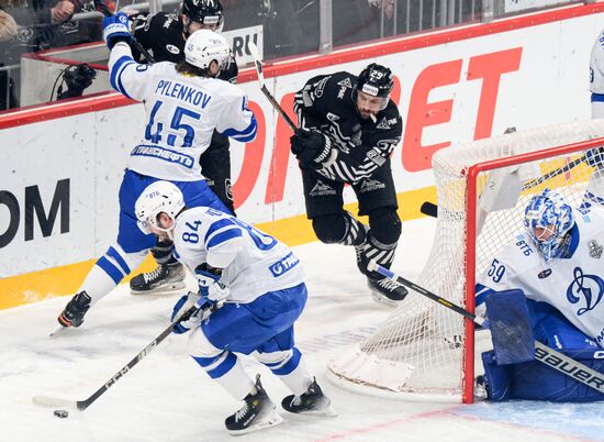 Russia Ice Hockey Kontinental League Traktor - Dynamo