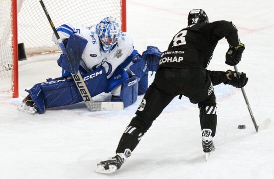 Russia Ice Hockey Kontinental League Traktor - Dynamo