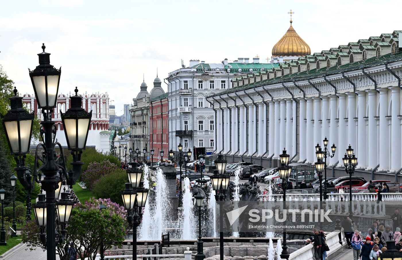 Russia Fountain Season