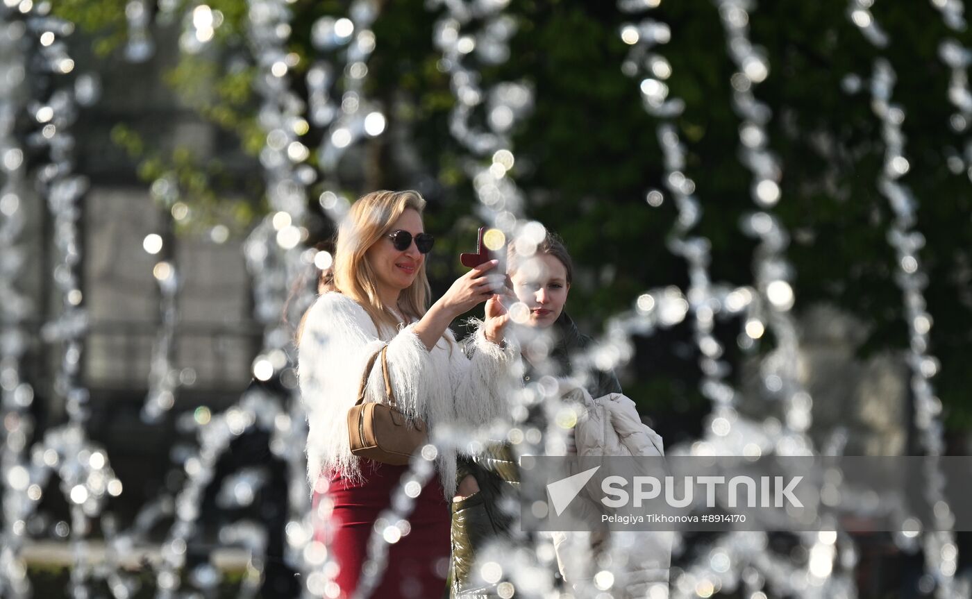 Russia Fountain Season
