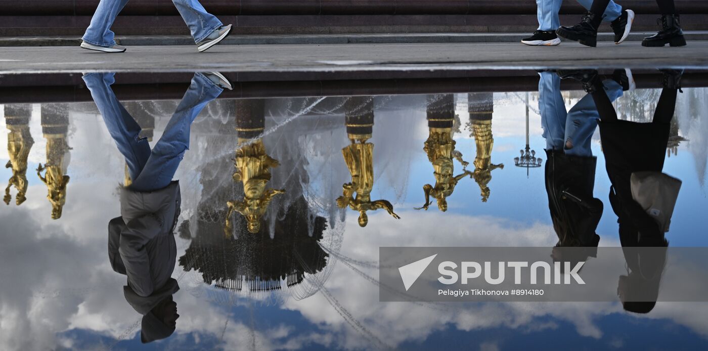 Russia Fountain Season