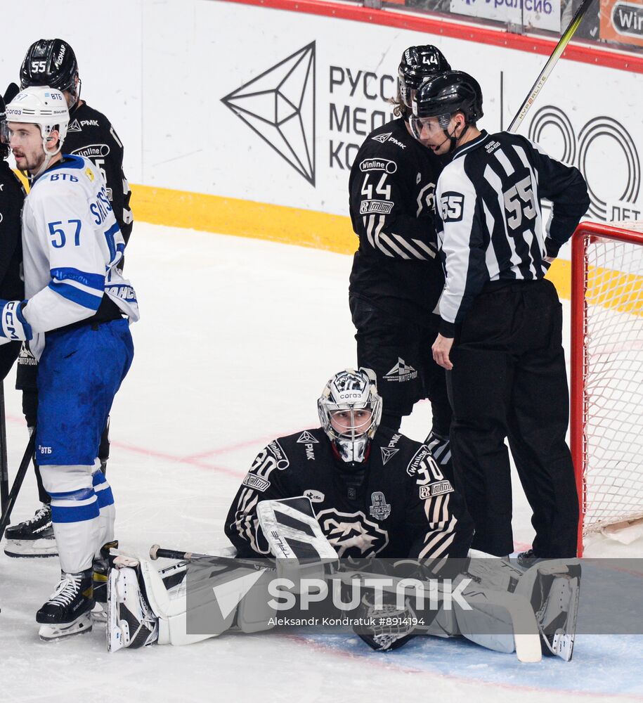 Russia Ice Hockey Kontinental League Traktor - Dynamo