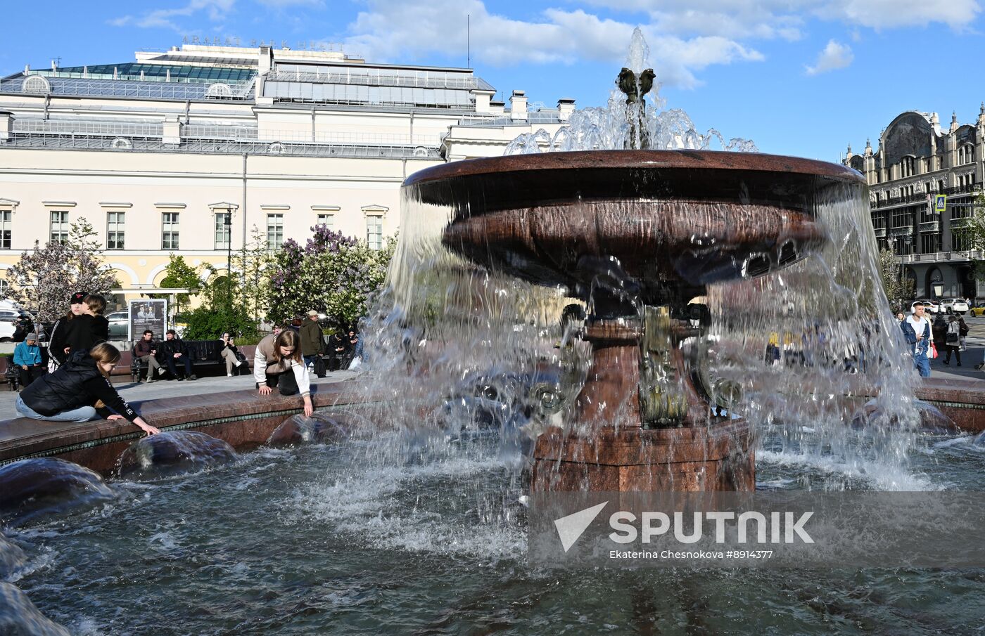 Russia Fountain Season
