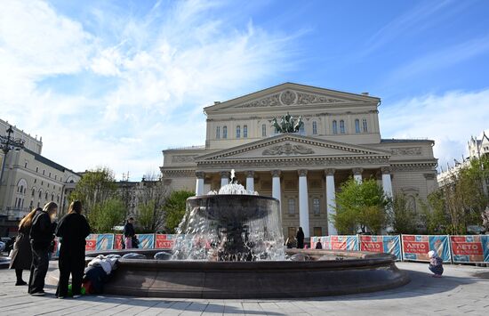 Russia Fountain Season